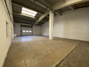 Location Entrepôt – Local d’activité à Cesson-Sévigné de 364m² - Réf. n°4334 - PHOTO5_4334.jpg