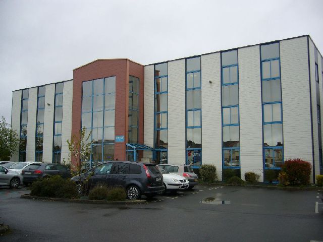 Location Bureau à VERN SUR SEICHE de 560m² - Réf. n°2494 - PHOTO1_2494_1669020136.jpg