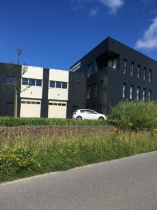 Location Bureau à Noyal-Chatillon-sur-Seiche de 157m² - Réf. n°2735 - PHOTO1_2735_1702308670.jpg