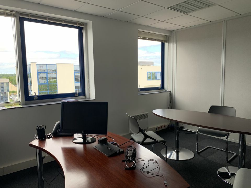 Location Bureau à SAINT GREGOIRE de 400m² - Réf. n°3177 - PHOTO1_3177_1682322774.jpg