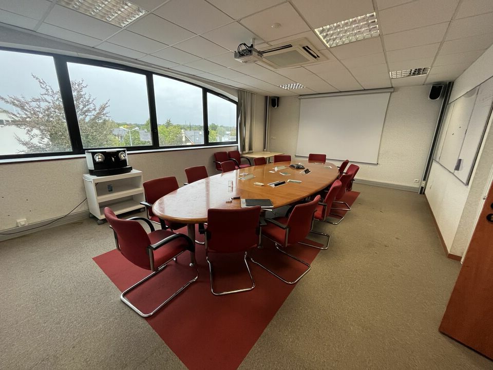 Location Bureau à SAINT GREGOIRE de 1500m² - Réf. n°3918 - PHOTO1_3918_1701696014.jpg