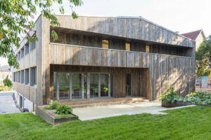 Vente Bureau à Chateaubourg de 369m² - Réf. n°4013 - PHOTO1_4013_1670861074.jpg