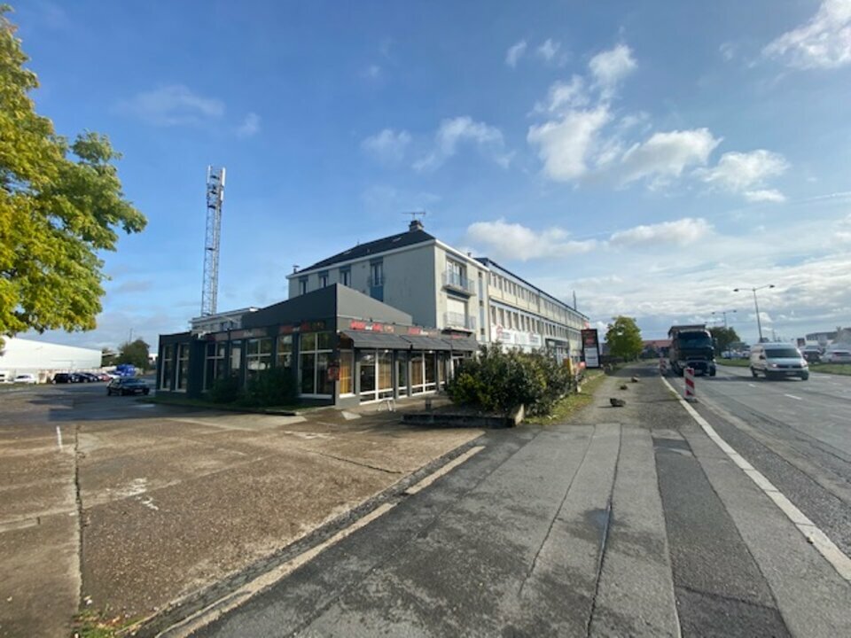 Location Bureau à Rennes de 475m² - Réf. n°4043 - PHOTO1_4043_1674227216.jpg