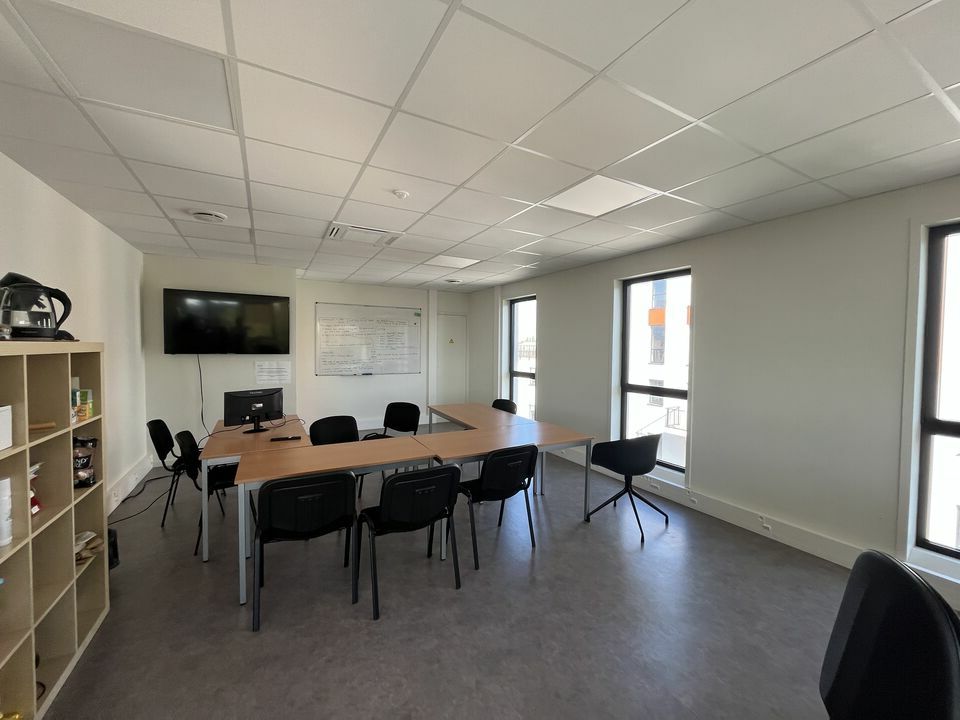 Location Bureau à Rennes de 277m² - Réf. n°4121 - PHOTO1_4121_1682434800.jpg