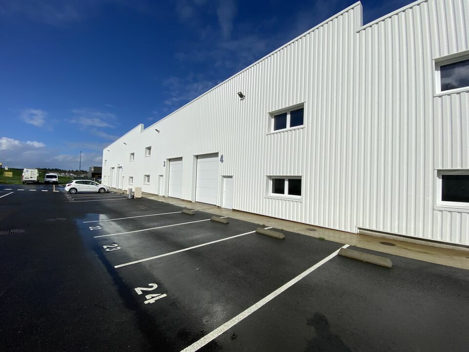 Location Entrepôt – Local d’activité à Liffré de 288m² - Réf. n°4153 - PHOTO1_4153_1709713814.jpg
