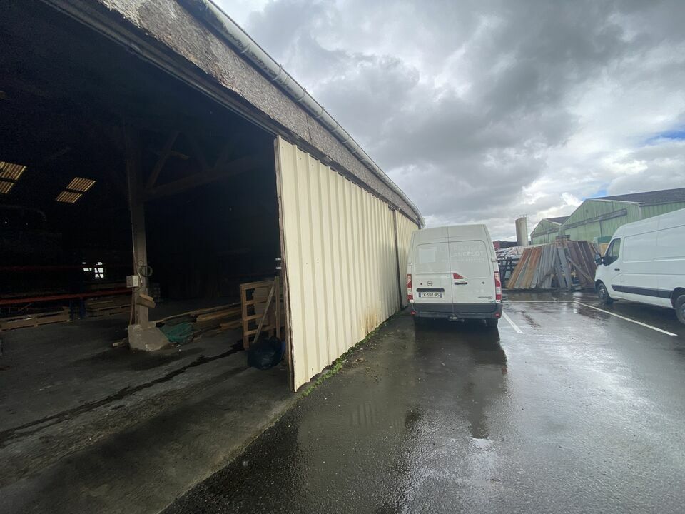 Location Entrepôt – Local d’activité à Pacé de 340m² - Réf. n°4306 - PHOTO1_4306_1710153686.jpg