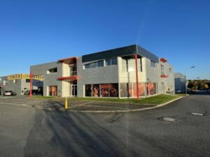 Location Bureau à Montgermont de 117m² - Réf. n°980 - PHOTO1_980_1710150459.jpg