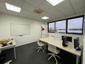 Location Bureau à SAINT GREGOIRE de 70m² - Réf. n°2704 - PHOTO2_2704_1719845752.jpg