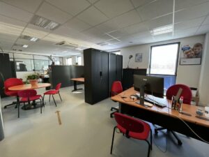 Location Bureau à Rennes de 886m² - Réf. n°3790 - PHOTO2_3790_1682323682.jpg