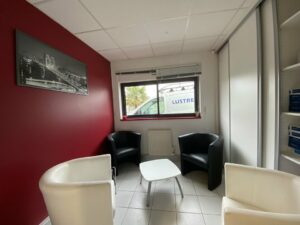 Location Bureau à Bruz de 167m² - Réf. n°4057 - PHOTO2_4057_1675673493.jpg