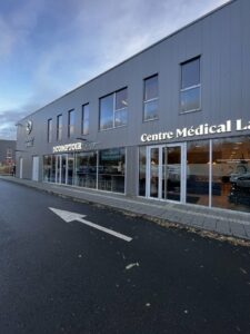 Location Bureau à SAINT GREGOIRE de 197.12m² - Réf. n°4293 - PHOTO2_4293_1708943073.jpg