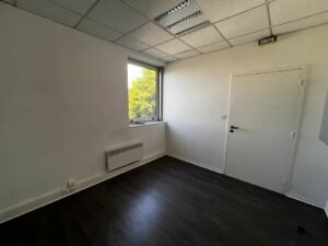 Location Bureau à SAINT GREGOIRE de 35m² - Réf. n°4351 - PHOTO2_4351_1718178362.jpg