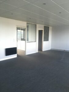 Location Bureau à SAINT GREGOIRE de 100m² - Réf. n°218 - PHOTO3_218_1709646327.jpg