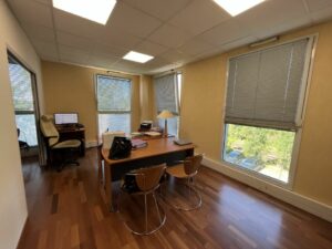 Location Bureau à SAINT JACQUES DE LA LANDE de 93m² - Réf. n°3827 - PHOTO3_3827_1690187725.jpg