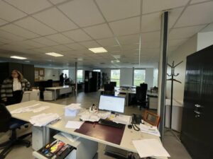 Location Bureau à SAINT JACQUES DE LA LANDE de 450m² - Réf. n°3842 - PHOTO3_3842_1671527786.jpg