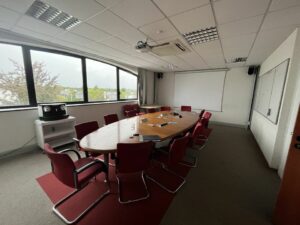 Location Bureau à SAINT GREGOIRE de 1500m² - Réf. n°3918 - PHOTO3_3918_1701696013.jpg