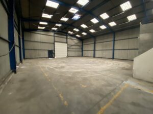 Location Entrepôt – Local d’activité à Pacé de 370m² - Réf. n°4075 - PHOTO3_4075_1676900077.jpg