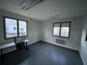 Location Entrepôt – Local d’activité à Rennes de 1270m² - Réf. n°4243 - PHOTO3_4243_1701686311.jpg