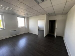 Location Bureau à SAINT GREGOIRE de 35m² - Réf. n°4351 - PHOTO3_4351_1718178363.jpg