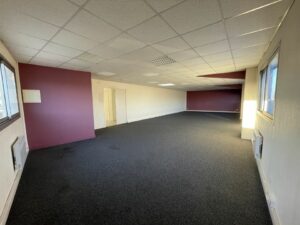 Location Bureau à Montgermont de 117m² - Réf. n°980 - PHOTO3_980_1671030811.jpg