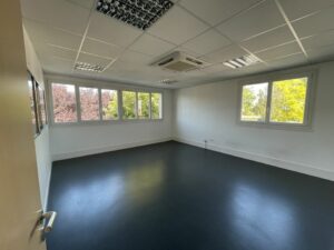 Location Bureau à Cesson-Sévigné de 296m² - Réf. n°3699 - PHOTO4_3699_1671186696.jpg