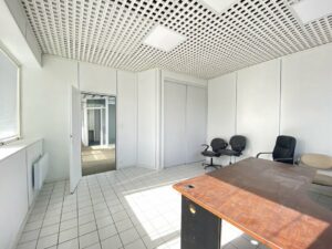 Location Bureau à Goven de 85m² - Réf. n°4192 - PHOTO4_4192_1718118105.jpg