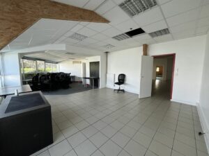 Location Bureau à Cesson-Sévigné de 430m² - Réf. n°4361 - PHOTO4_4361_1719236483.jpg