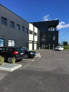 Location Bureau à Noyal-Chatillon-sur-Seiche de 152m² - Réf. n°3541 - PHOTO5_3541_1702308583.jpg