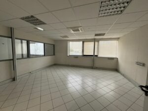 Location Bureau à SAINT GREGOIRE de 1455m² - Réf. n°3919 - PHOTO5_3919_1706000169.jpg