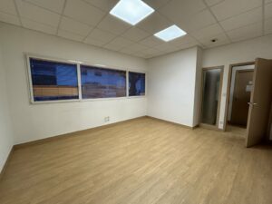 Location Bureau à SAINT GREGOIRE de 120m² - Réf. n°4247 - PHOTO5_4247_1702280969.jpg