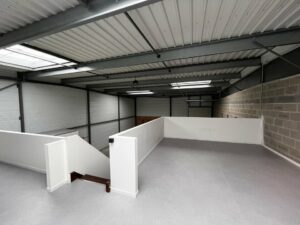 Location Entrepôt – Local d’activité à La Mézière de 400m² - Réf. n°4370 - PHOTO5_4370_1719915163.jpg