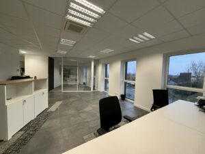 Location Bureau à Noyal-Chatillon-sur-Seiche de 157m² - Réf. n°2735 - PHOTO6_2735_1702308672.jpg