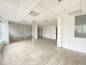 Location Bureau à Cesson-Sévigné de 147m² - Réf. n°615 - PHOTO6_615_1676891695.jpg