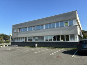 Vente Bureau à Bruz de 356m² - Réf. n°4218 - PHOTO7_4218_1696323577.jpg